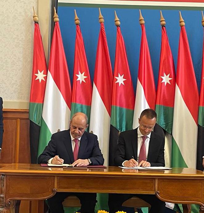 الأردن وهنغاريا يتفقان على تعزيز التعاون الاقتصادي ورفع حجم التجارة