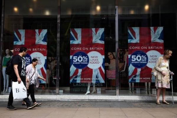 بريطانيا: تراجع مبيعات التجزئة بشكل غير متوقع الشهر الماضي