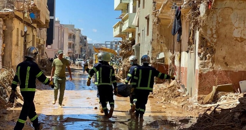 كارثة بيئية تهدد درنة الليبية بعد الفيضان