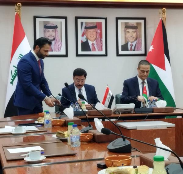محافظ المركزي الأردني يلتقي نظيره العراقي ويوقعان اتفاق تعاون مُشترك