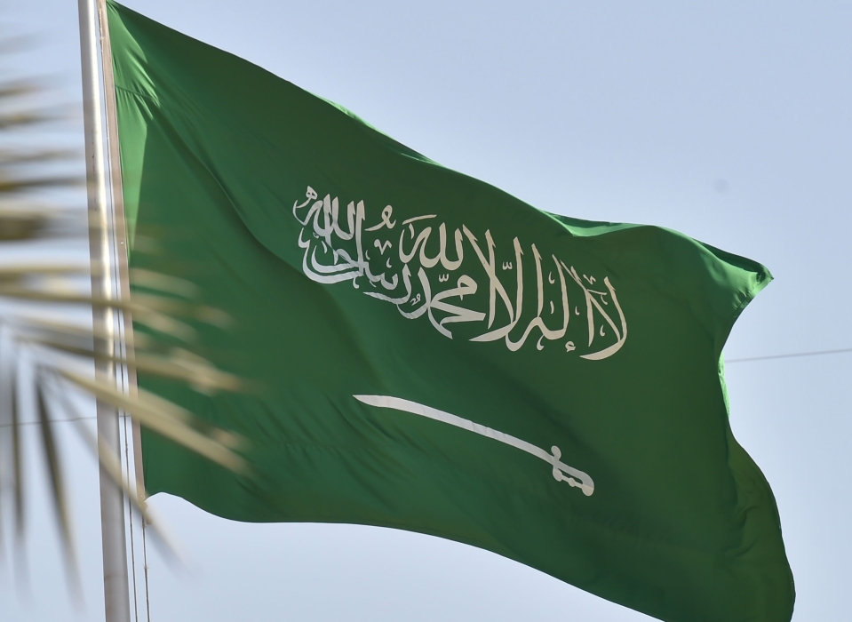 السعودية تمدد الخفض الطوعي لإنتاج النفط