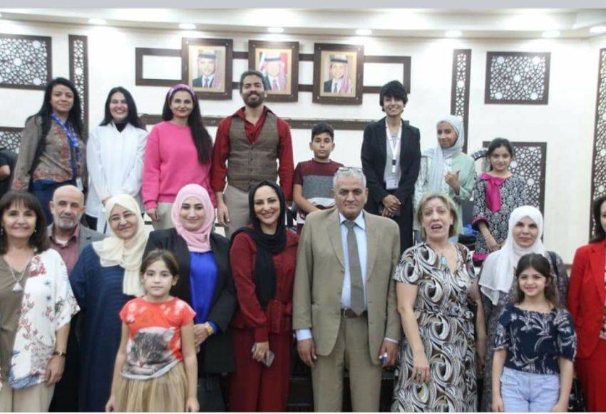 صالون سعاد مسرحية تفاعلية في اربد