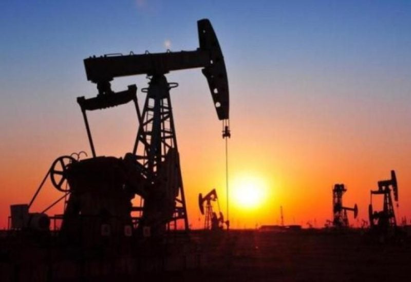 أسعار النفط تشهد تغيرا طفيفا الخميس