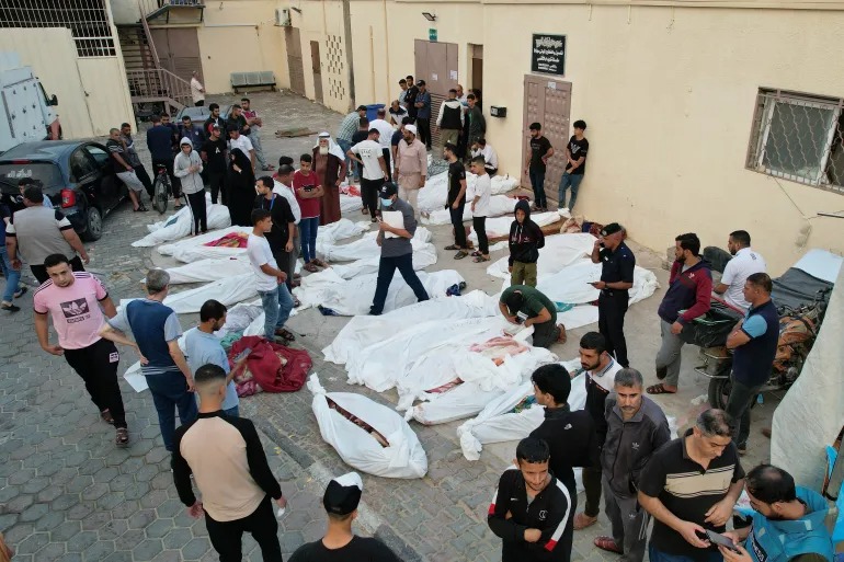 مئات الشهداء والجرحى في مجزرة مروعة قرب المستشفى الإندونيسي في غزة