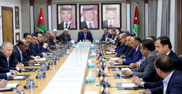 رئيس النواب: الأردنيون يصطفون خلف الملك لدعم الأشقاء الفلسطينيين