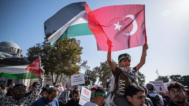 مرسوم رئاسي تركي يعفي الطلاب الفلسطينيين من غزة من رسوم الجامعات الحكومية