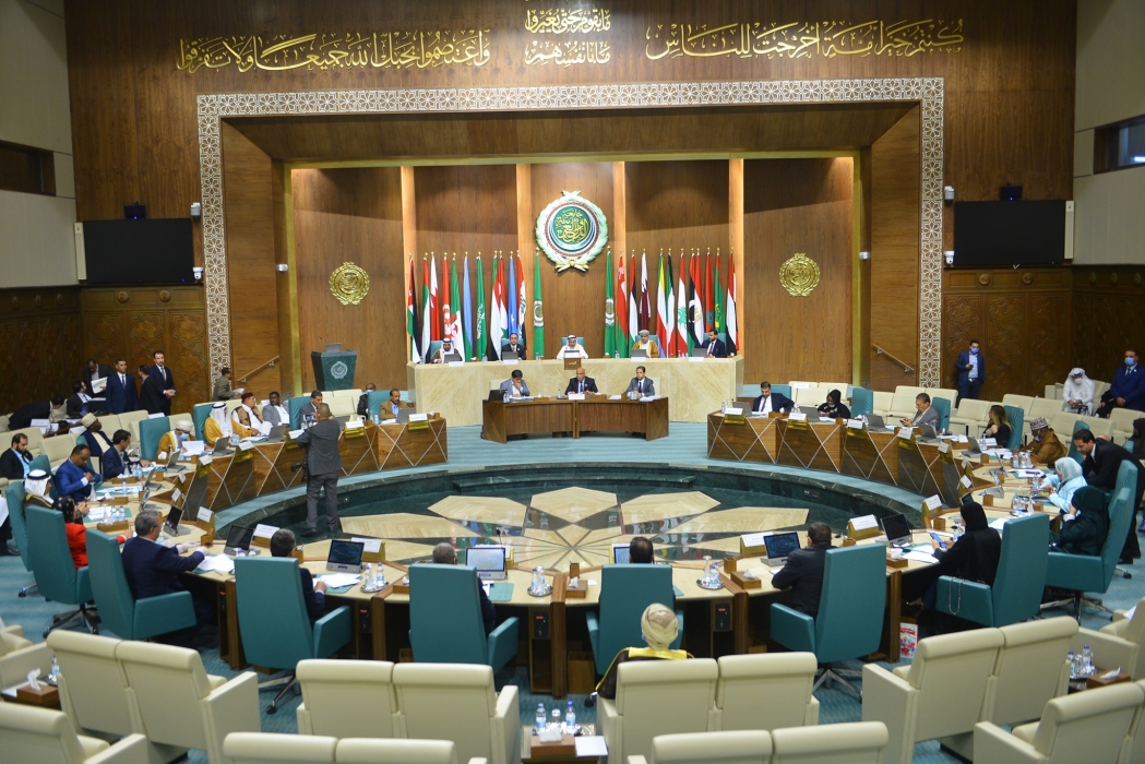 البرلمان العربي يطالب بوقف دائم لإطلاق النار في غزة والاعتراف الدولي الكامل بالدولة الفلسطينية