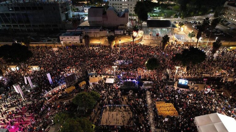 الآلاف يتظاهرون في تل أبيب ضد نتنياهو وحكومته (صور)