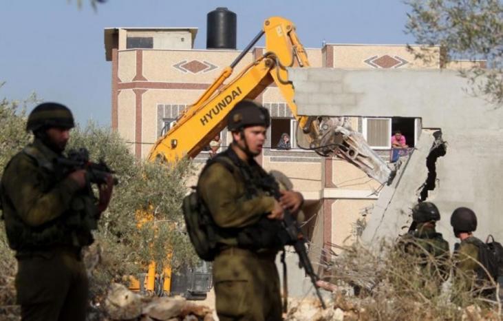 سلطات الاحتلال تخطر بهدم بناية بحي الصوانة في القدس المحتلة