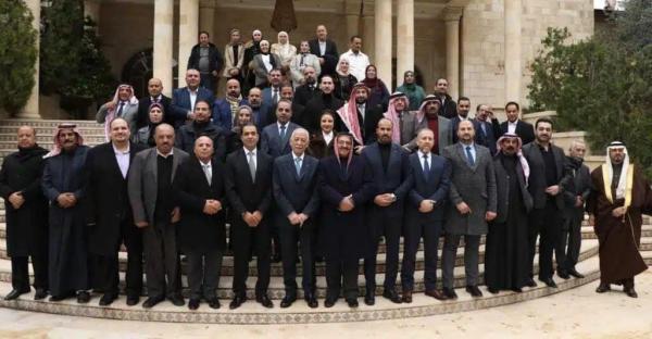 مجلس محافظة العاصمة يعرب عن تأييده لمواقف الملك مع الأهل في فلسطين ( صور)