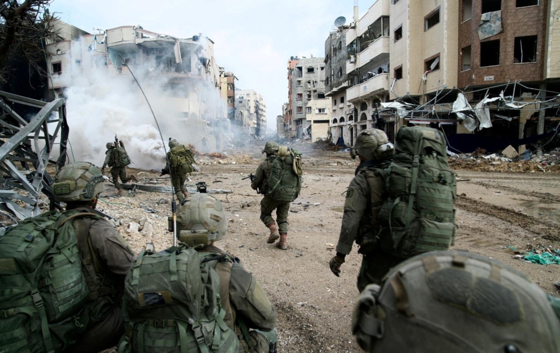 إعلام إسرائيلي: أكبر مأساة منذ المناورة البرية.. كيف قُتل ضباط الاحتلال الـ8 في غزة؟