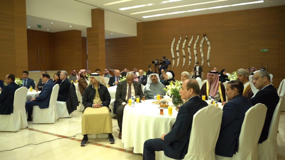 السفارة السعودية في عمان تنظم ندوة بعنوان اللغة العربية لغة الشعر والفنون