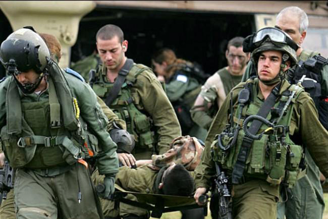 جيش الاحتلال يعلن مقتل ضابطين وجندي خلال معارك في غزة
