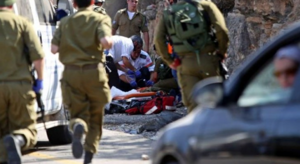 إصابة ثلاثة جنود إسرائيليين بعملية دهس جنوب الخليل