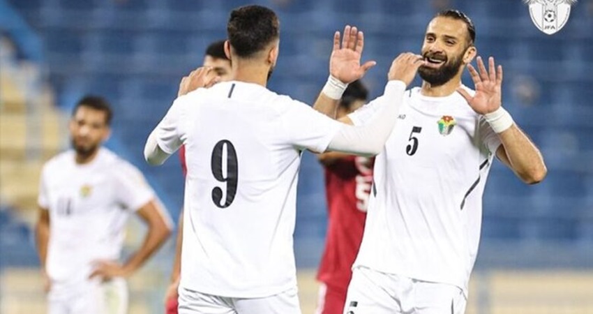 الجماهير الأردنية في قطر تساند المنتخب الوطني