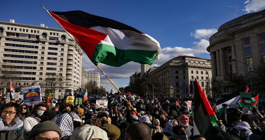 400 ألف يتظاهرون في واشنطن تنديدا بالعدوان المتواصل على غزة