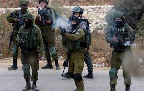 استشهاد فلسطيني وإصابة ثلاثة برصاص الاحتلال جنوب الخليل