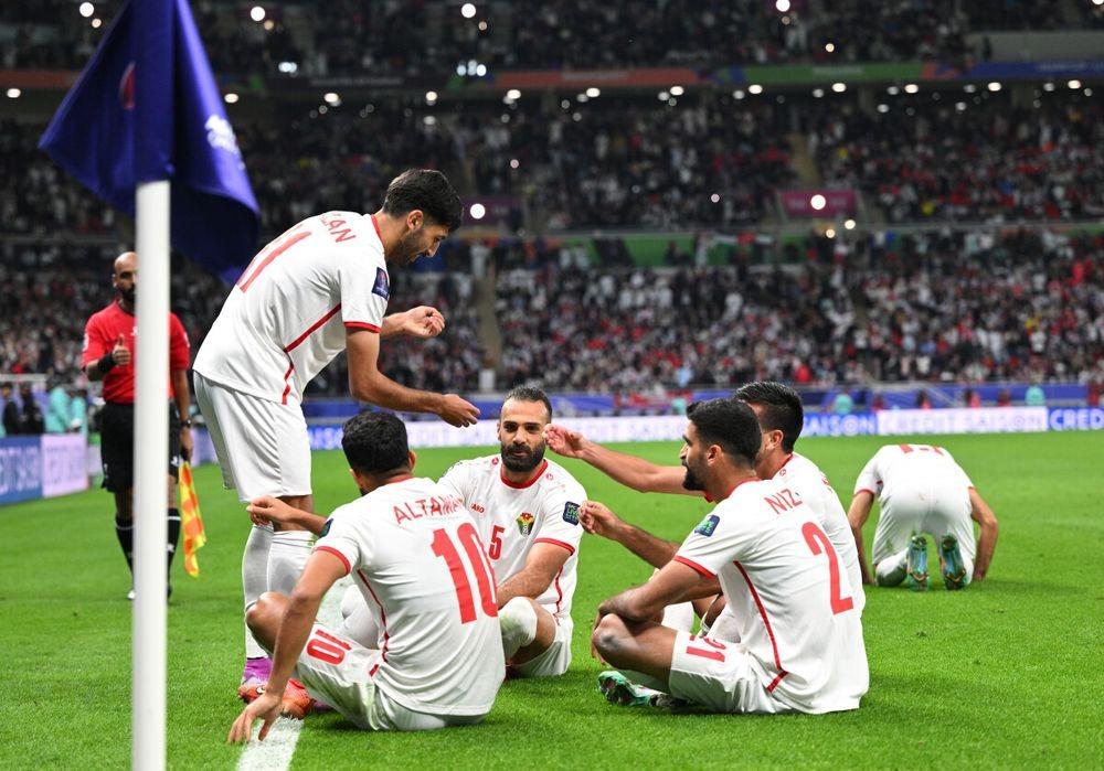 النشامى مرشح لجائزة (اللحظة السحرية) في كأس آسيا  رابط