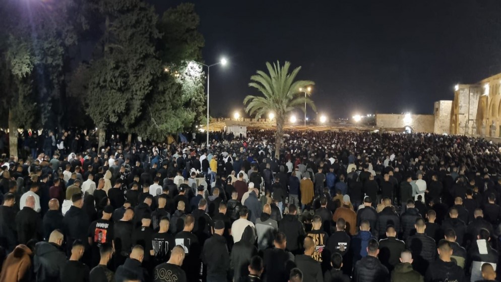 150 ألف مصل يؤدون العشاء والتراويح في المسجد الأقصى