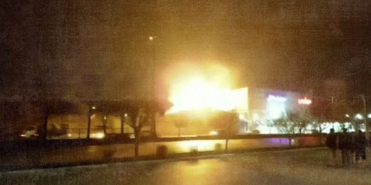 شاهد بالفيديو : صحفي من  داخل اصفهان : 3 مسّيرات انتحارية  اطلقها  عملاء اسرائيل في ايران  ترافقت مع قصف صاروخي