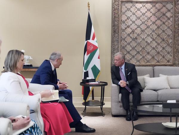 الملك يؤكد أهمية الاعتراف الدولي بالدولة الفلسطينية