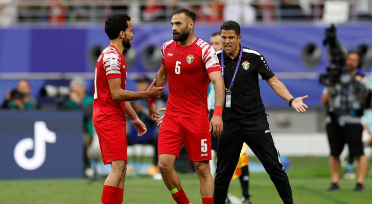 تعليقات نجوم منتخب الأردن على رحيل عموتة