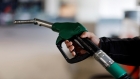 الحكومة تقرر  تخفيض اسعار البنزين وتثبيت الكاز  والغاز  المنزلي ورفع الديزل