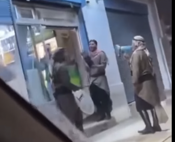 إغلاق خمارة وتحويل صاحبها للمدعي العام بسبب زفة