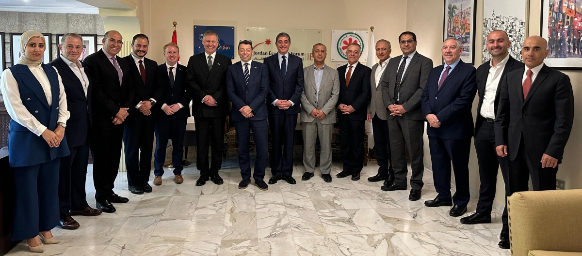 المنتدى الاقتصادي يبحث فرص التعاون والاستثمارمع المبعوث التجاري البريطاني