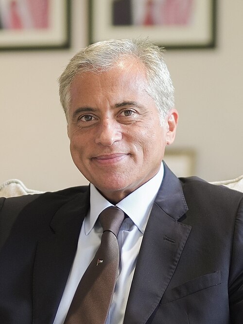 عاجل: الأردنيين بنسبة 66 راضون عن الزيارات الميدانية التي يقوم بها رئيس الوزراء الدكتور جعفر حسان منذ تشكيل الحكومة ولغاية الآن، ويرى 40 منهم أن هذه الزيارات كان لها أثر إيجابي على المحافظة التي يسكنونها.
