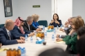 الأميرة ريم علي تستقبل اللجنة الشبابية والثقافية في مجلس الأعيان في استوديوهات أوليفوود