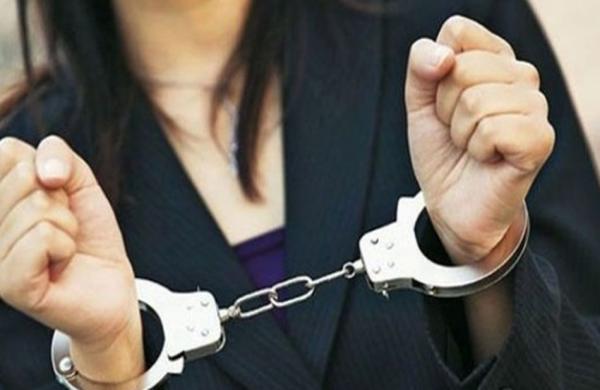 أمريكية ترتكب جريمة مرعبة بحق طفل صغير