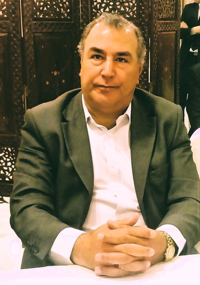 الرئيس الأمريكي وقدرته على تفكيك الملفات.