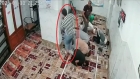 متشاجرون يقتحمون مسجدا في مصر والامن يحقق