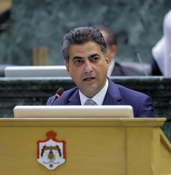 الخصاونة عن زيارة وزير الشباب لإربد دون علم النواب: تجاهل أم استخفاف؟