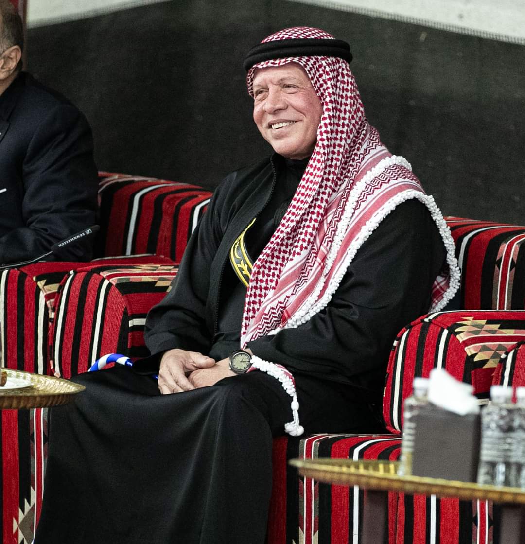 مدير منطقه ام الرصاص في بلديه ام الرصاص ناصر الشنون الهقيش يهنيء قائد الوطن الملك عبدالله الثاني بن الحسين وولي عهده الأمين صاحب السمو الملكي الأمير الحسين بن عبدالله بعيد الاستقلال التاسع والسبعين