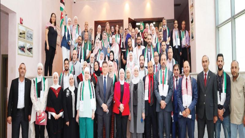 وزيرة النقل تؤكد مواصلة تنفيذ المشاريع الحيوية