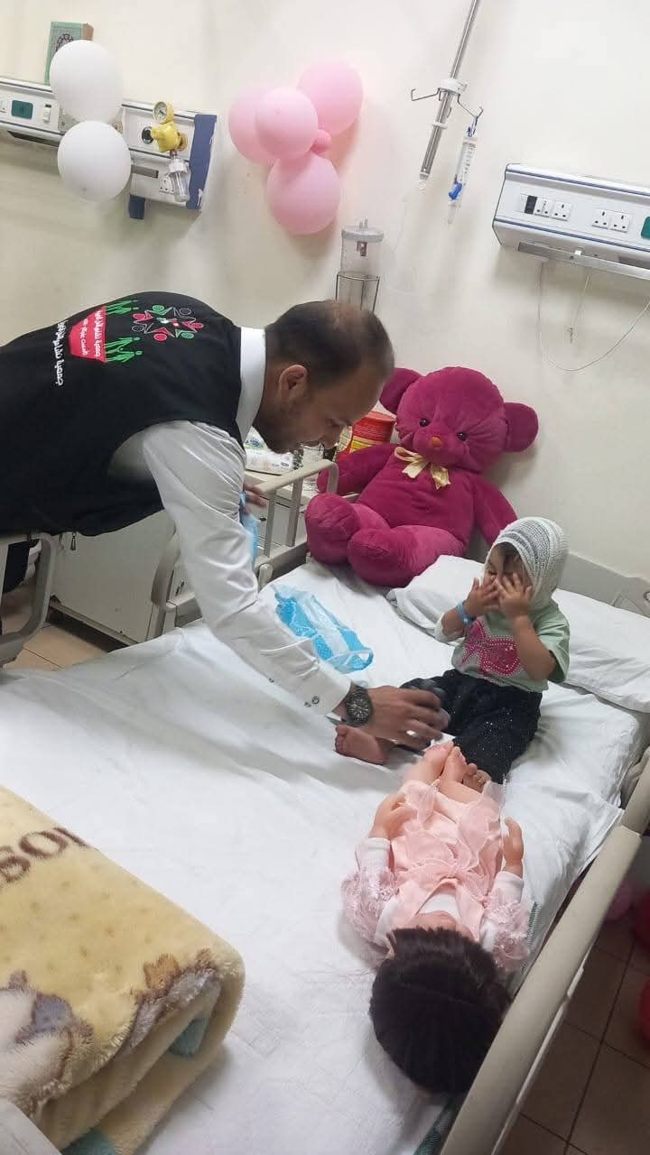 جمعية نشامى الأمل الخيرية تنظم زيارة لمرضى مستشفى الأميرة بسمة