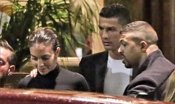 بوخاري الحارس الشخصي لرونالدو يكشف المخاطر وراتبه وتفاصيل أخرى