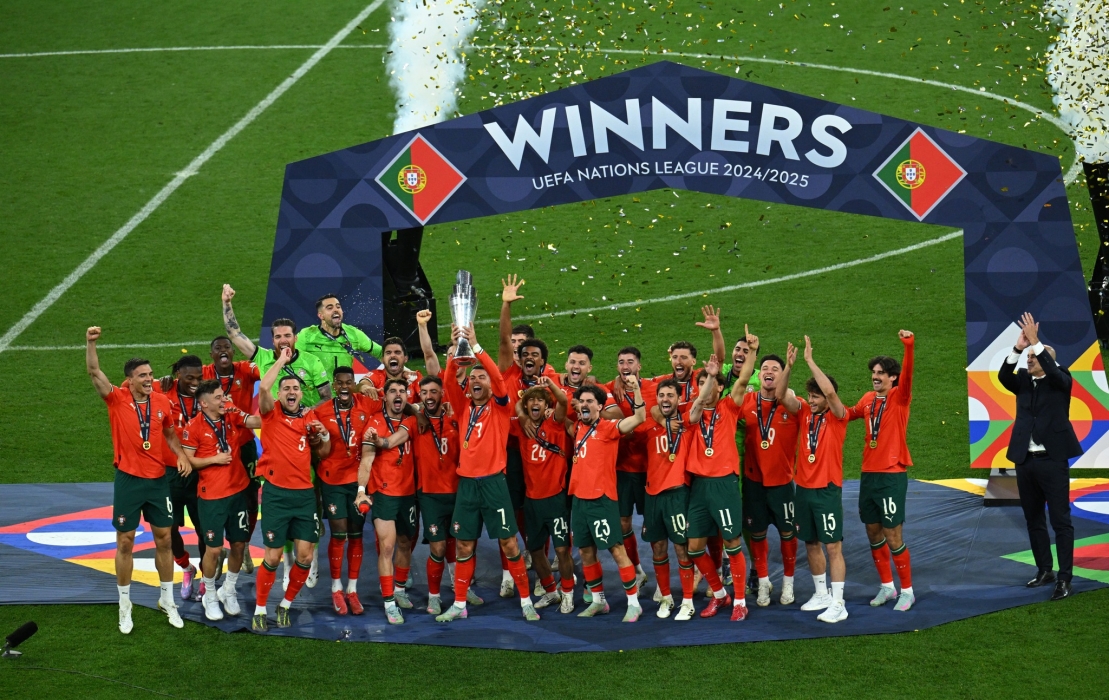 البرتغال تهزم إسبانيا وتتوج بدوري الأمم الأوروبية