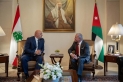 الملك والرئيس اللبناني يعقدان مباحثات في قصر بسمان