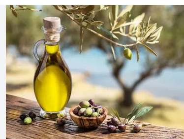 ماذا يحدث إذا وضعت زيت الزيتون على أسنانك قبل النوم؟
