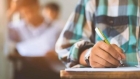 طلبة توجيهي يشكون امتحان اللغة العربية