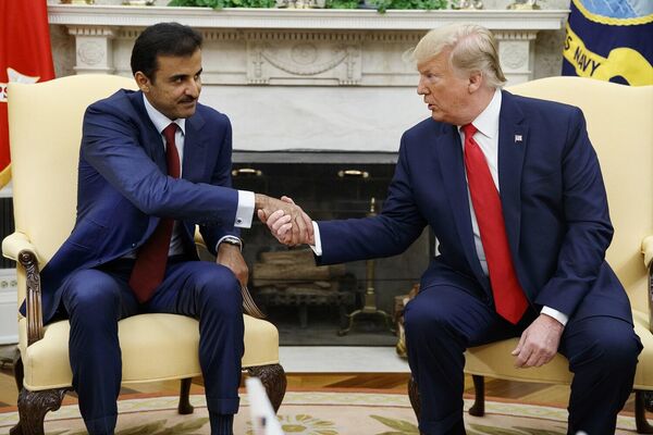 الديوان الأميري القطري: أمير قطر تلقى اتصالا من الرئيس الأميركي يؤكد تضامنه وإدانته للهجوم على قاعدة العديد