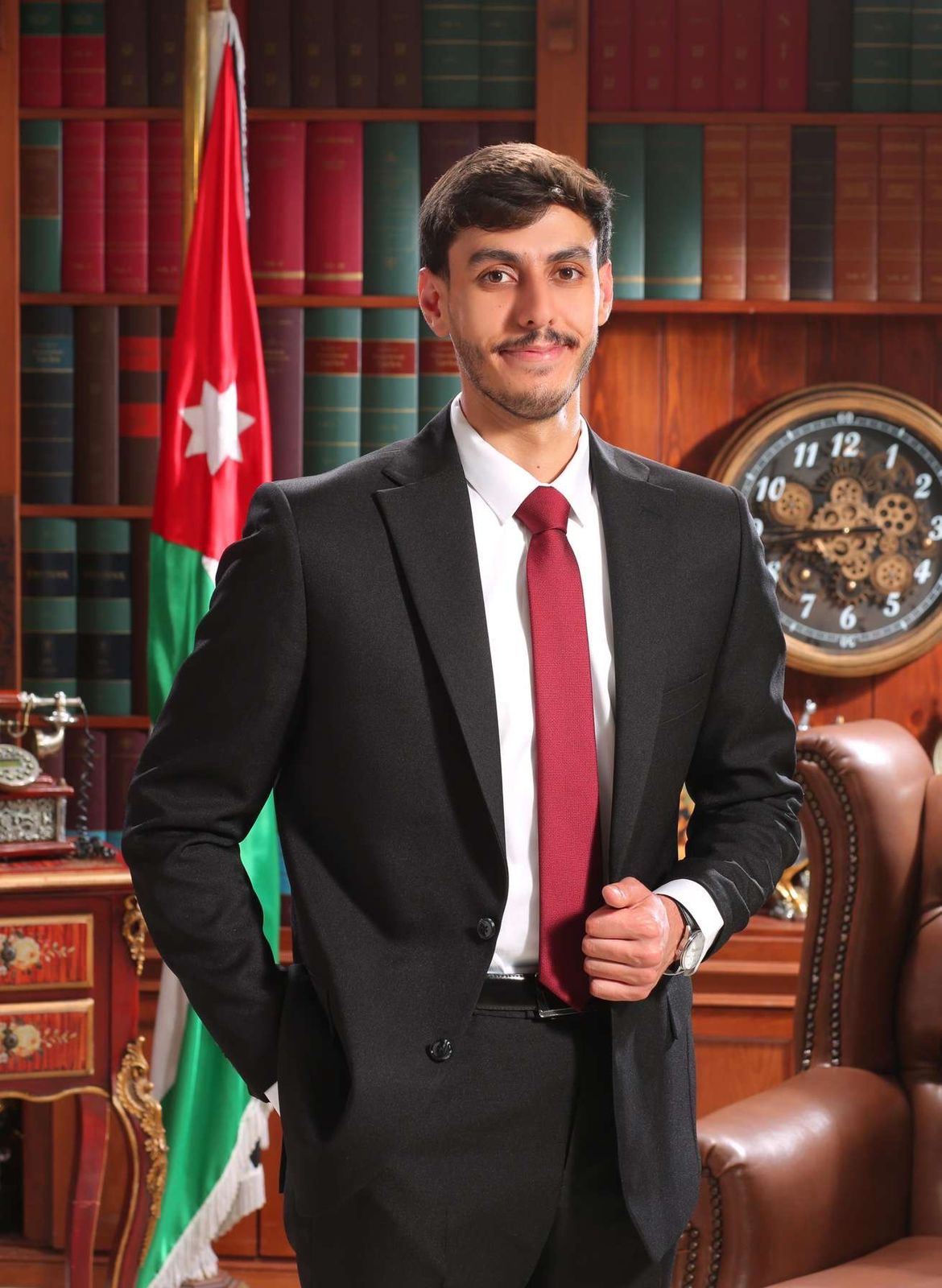 الدكتور عبدالله محمود فضل الذنيبات ..مبارك