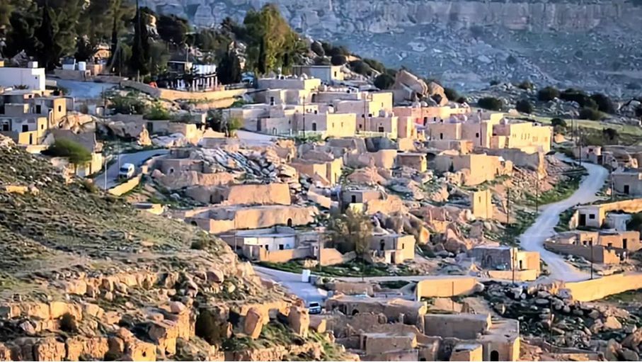 السلع التراثية بالطفيلة: نموذج عالمي في السياحة الريفية والثقافية لعام 2023