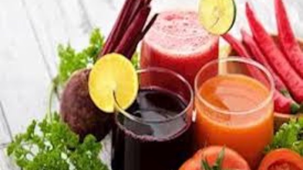 مع ارتفاع درجات الحرارة .. مشروبات طبيعية لترطيب الجسم .. تعرف عليها