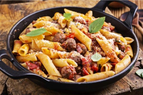 5 مجموعات غذائية قد تسبب الانتفاخ .. لا تتناولها معًا