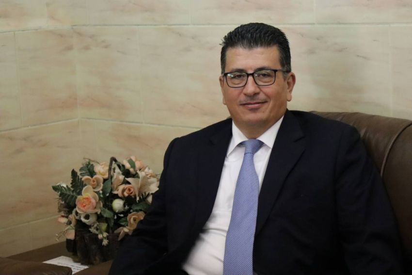 العواملة يكتب : ما الذي يحدث في الداخل الاميريكي؟