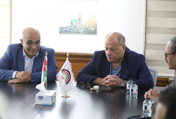 نقيب الصحفيين يبحث مع مدير مهرجان جرش سبل التعاون